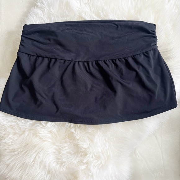 Lands' End Women's Black Swim Skirt Size 8 - Picture 1 of 5
